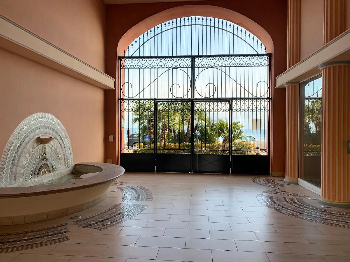 Appartement Admiral Plazza à Menton France